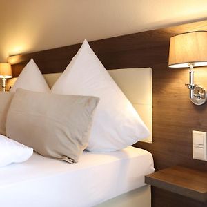 Dreibettzimmer